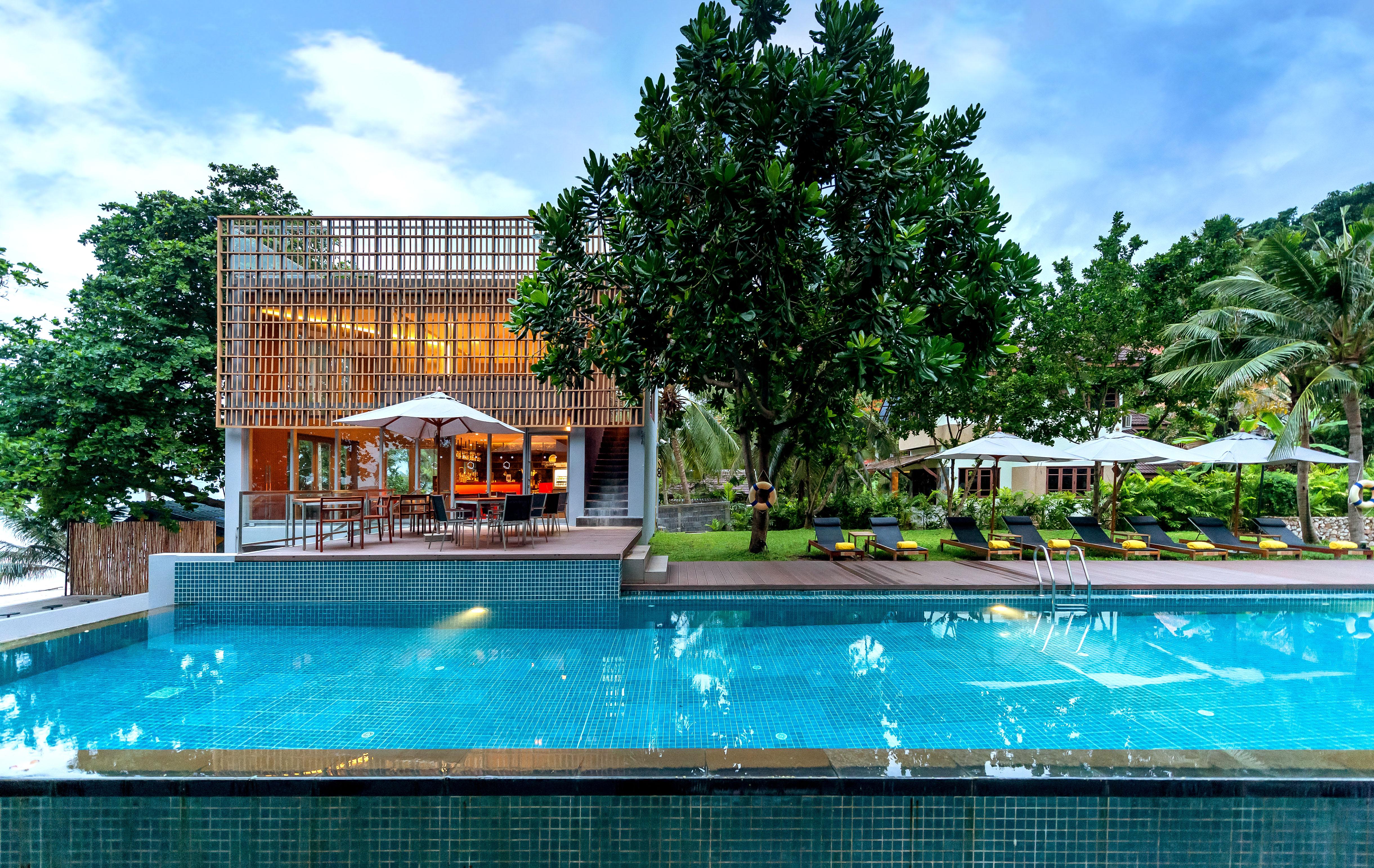 Centara Q Resort Rayong Mae Phim Extérieur photo